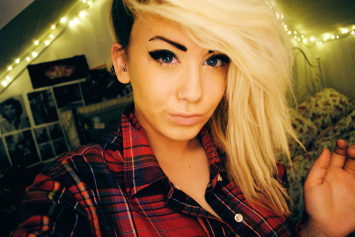 LesaTeno's profile picture. 