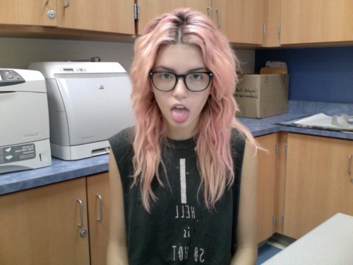 DelilaLe's profile picture. 