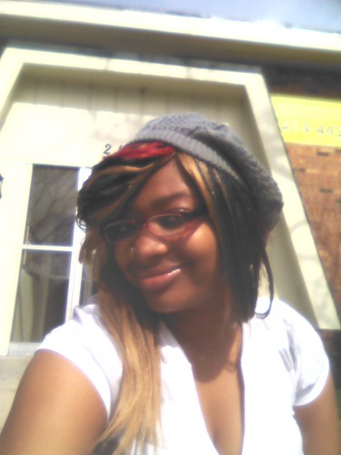 #TEAMPAPERCHASE #TEAMNOKIDS #TEAMGEMINI #TEAM FOLLOWBAK  #TEAMONEHUNNA DA NAME LADIIE IM 19
