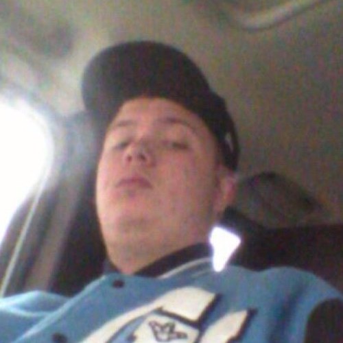 austinmccoy97's profile picture. The name is Austin. I'm a junior at Central Hardin High School and I'm single and 16. I only care about one girl she goes to central and she is a beautiful girl