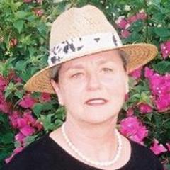 Realtor, aging gracefully & loving it, love the desert, former attorney, teacher & Peace Corps volunteer in Brazil
