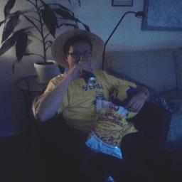 lassevange's profile picture. Innebandynörd. Ett fint epitet i mina öron!