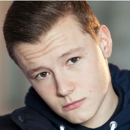 RobbieRosco's profile picture. cheeky cockney rogue, general bad-laddery, priceslice robber, i look like him and sound like him