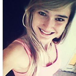 mulher de atitude pouco demostrada .. meu carater acima de tudo pode te surpeender !