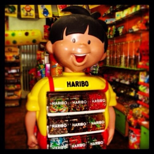 Tienda de golosinas, snak's, helados,... Siguenos en: - Facebook Kykos Chuchelandia - Instagram kykos_chuchelandia