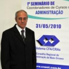 Economista, Msc. em Administração pelo PPGA/UFRGS. Coordenador do Curso de Administração da UNIC - Unidade de Rondonopolis- MT- Brasil