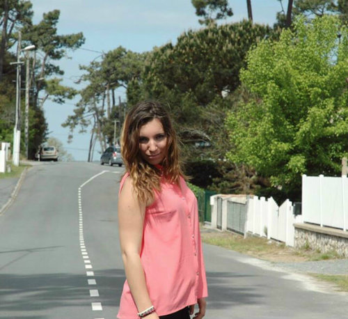 Un jour je suis nee, depuis j'improvise.  Aude Sidonie Margaux ♡