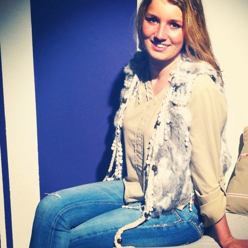 010 ISN`T JUST A CODE. ♥ Love, Lough, Live - liefste britt x Ahlam