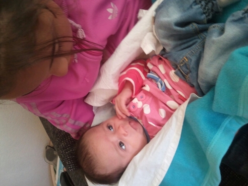 sannemisa10's profile picture. 10 jaar ) 2 zussen) 1 broer) met besten @xannepostma , en de rest heeft geen twitter xx