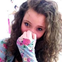 Still trying to figure out what the right thing to say here is. Love you .x 
♥ Just smile and wave guys ♥