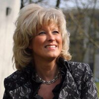 karin steenbergen (@6560) 's Twitter Profile