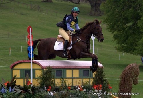 jadelazenby's profile picture. 