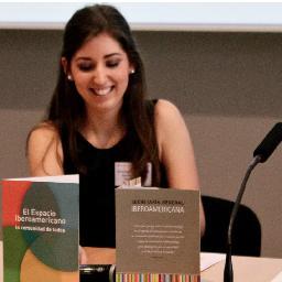 Natural Outsider with political & artistic sensitivity. @GeorgetownLaw & @sciencespo Grad. Former Pres. @AJSP_SciencesPo. International Arbitration.