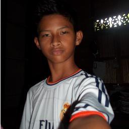 tetap teguh pendirian