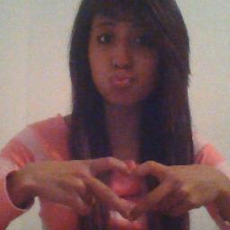 College Cross-Country Runner, 19 yrs old, Athlete , Ocelot!, I LOVE FOOD!! I LOVE Country Music.. Ps. Always have Faith!