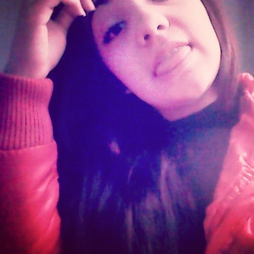 instagram : nataliaboneli                     skype: nataliasnow.nb               facebook:natalia boneli   ((: