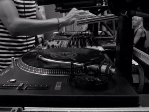 Club/Bar/Radio/Events/Party DJ 
Occasional drinker/Regular dancer
Play every genre, if it's good music then it has to get played, don't like boundaries.