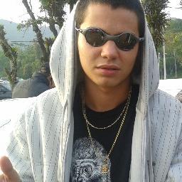 Guiado por Jesus na escuridão sou luz.