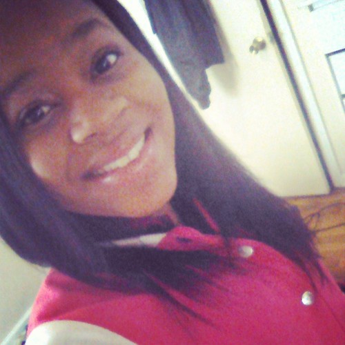 Fuck...Yuu...Her...& Him...Juss Meh, Myyself, & I inn dhiss bhitch ! Mention For A Follow Back !