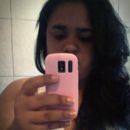 Se vc ñ consegue entender o meu silêncio de nada irá adiantar as palavras,pq é no silêncio das minhas palavras qe estão tds os meus maoires SENTIMENTOS .