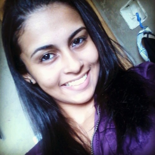vemk_nandinha's profile picture. Ela é um poço de qualidade, defeito e cada jeito dela é uma emoção.