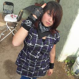 am very happy with my same here i can rock with my favorite singers ablar gerard way and jared leto i love them very much.