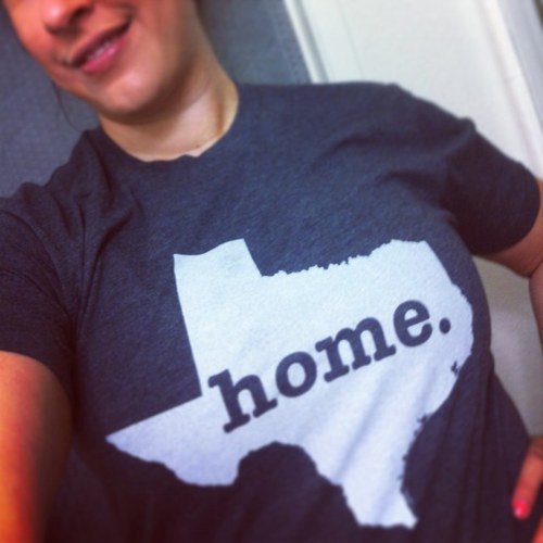 miss_dove's profile picture. It's sunny here.