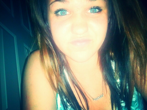 ariellynn37's profile picture. hey guys im ariel find me on facebook(: message for my number. or snapchat me [: