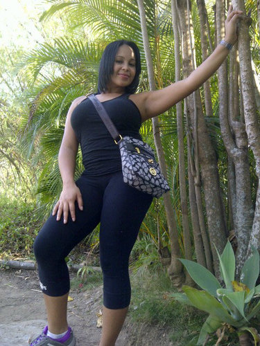 pix Erika Ruiz Yoga twitter