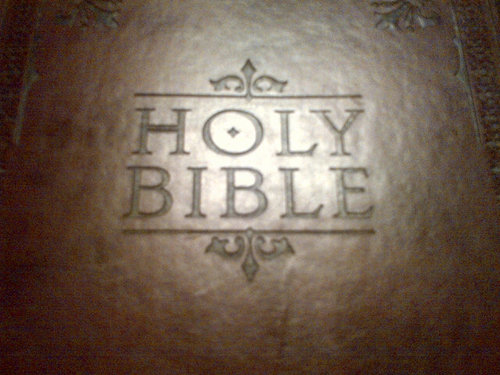 Helping spread advice from the Book Of Proverbs. All praise and glory to our LORD and Saviour Jesus Christ!