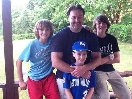 Mullen654's profile picture. 