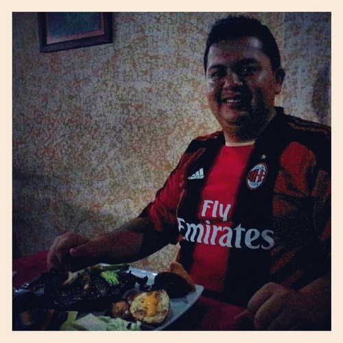 fredybol's profile picture. 