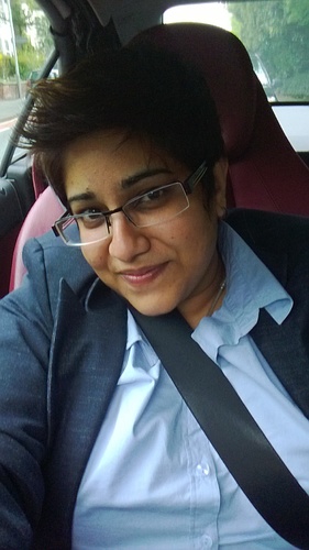 gadgetbee's profile picture. Dare you to follow me