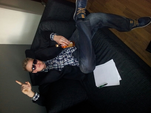 SirKluben's profile picture. Maalivahti @SalonToverit