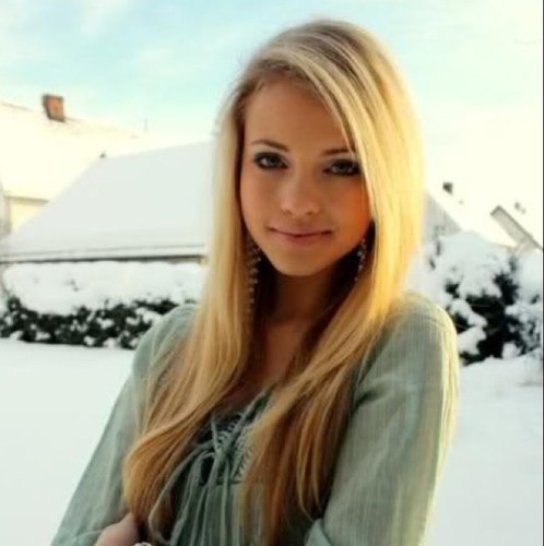 fotoshoot ♡ voetbal ♡ jennifer ,fleur , loena schatjes thanks for all ♡ wassenaar ♡ 15 jaartjes ♡ single ♡♡♡