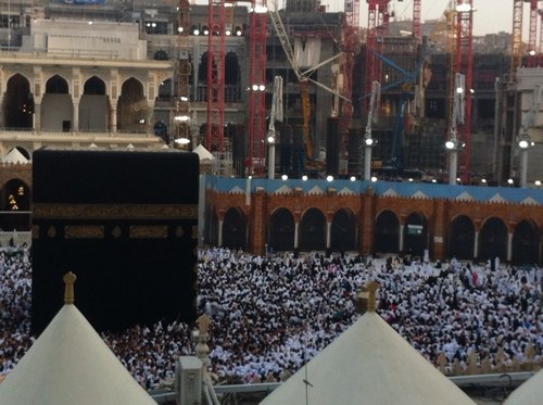 لا إِلَهَ إِلَّا أَنْتَ سُبْحَانَكَ. إِنِّي كُنتُ مِنَ الظَّالِمِينَ