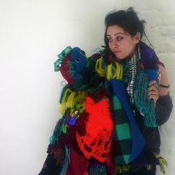 BillieFingers's profile picture. Honestly I only use Twitter to get answers from customer service as being on hold drives me into a murderous rage.