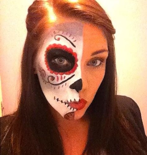 Monroesmakeup's profile picture. 