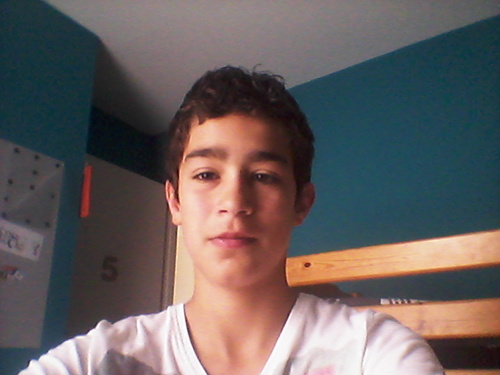 Follow me I follow you!