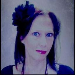 kate_dohiawi's profile picture. Human rights activist/Educator/Life Coach/Therapist/Jewellery Artist & Silversmith/Native American//Linguist/Musician