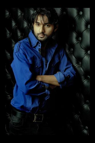 Actor.. Diploma in acting from Roshan taneja acting school...