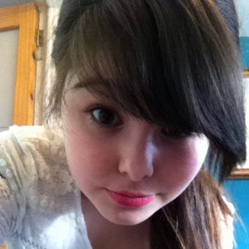 Bio: live u life like u should love ur best friends more than life that u live.pewdiepie marzia lol xx