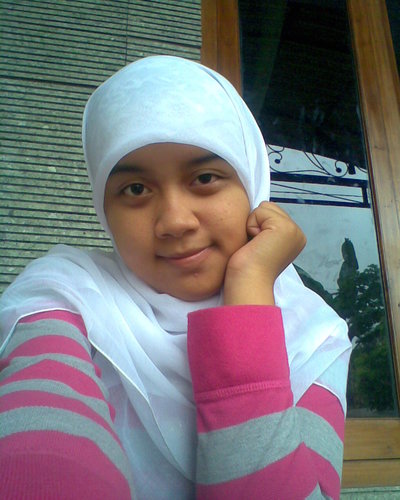 FadhilaAnisa's profile picture. Anisa Nur Fadhila | SMA 1 KARANGAN | X-1 | FB : Anisa Fadhila