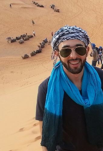 « En te levant le matin, rappelle-toi combien précieux est le privilège de vivre, de respirer, d'être heureux. »