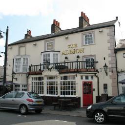 Marian & the team welcome you to The Albion to enjoy our real ales, great food & friendly atmosphere. Find us on Bridge Road in East Molesey/Hampton Court