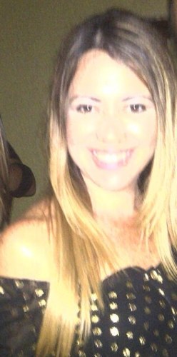 larzuag1's profile picture. 