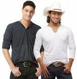 Depois do show do Munhoz & Mariano Capão Bonito nunca mais foi o mesmo ♥ Apaixonada pelo @munhoz_frango @mariano_mem ♥ @dfrancoosta_ aqui ;)