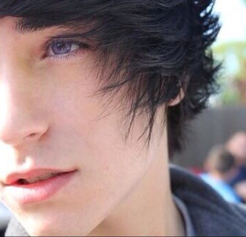 JaceDylanHayden's profile picture. I'm the one, hiding in the shadows, protecting my family from any threat. Get Close and you're dead. [Multi Rp]