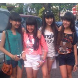 We are StefAddict and Winxsky ll Friends of Salsha Bella Cassie Steffi || Keep Support Winxs