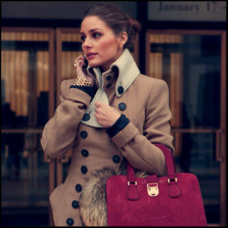 وراى كل امراه عظيمه نفسها.